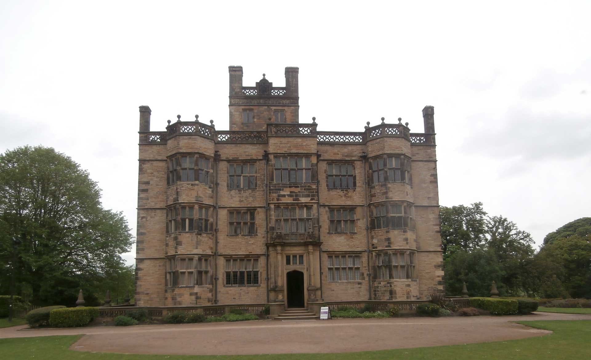 Gawthorpe Hall - Marvellous Days Out